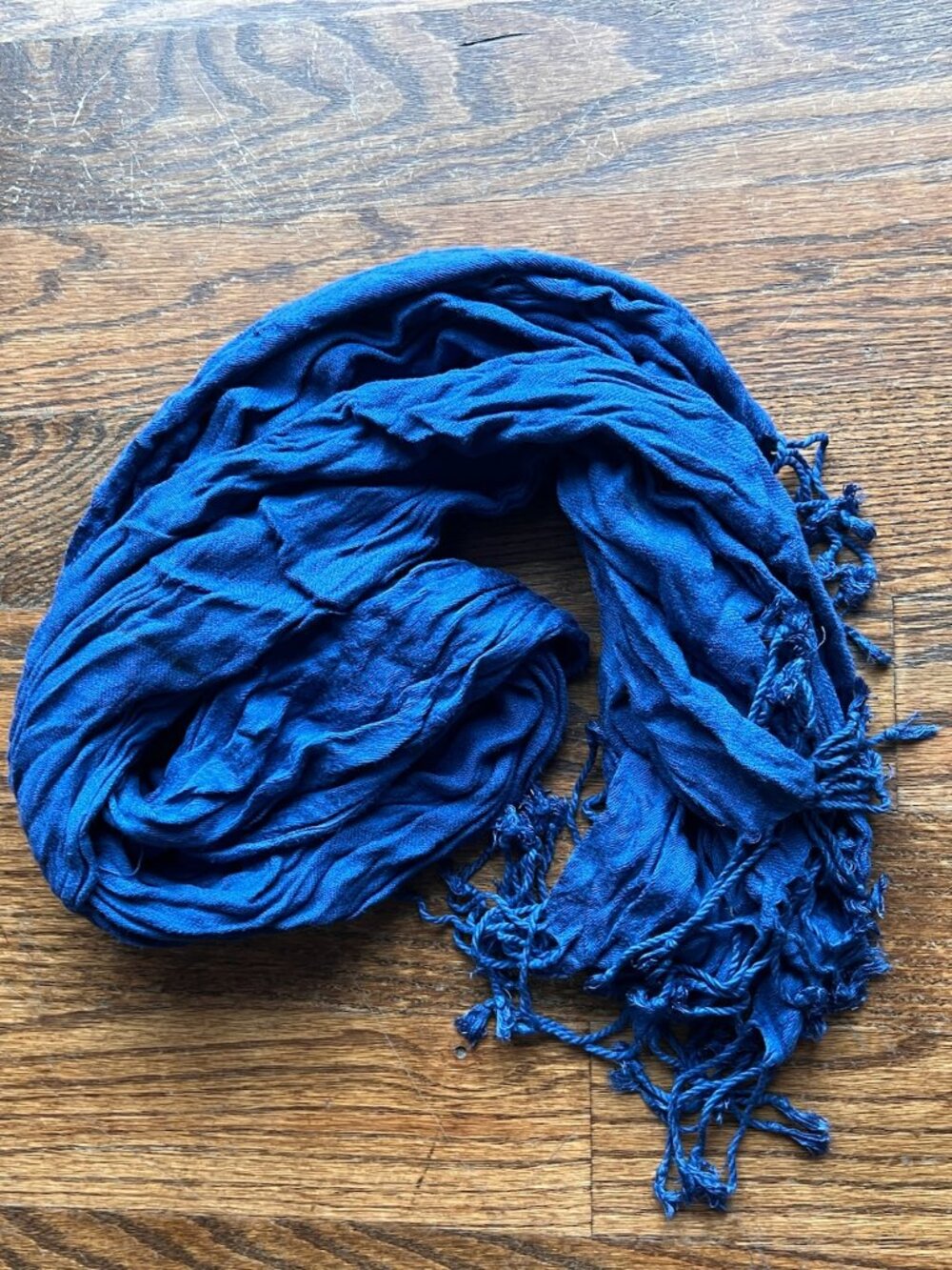 Navy Blue Lightweight Scarf Fringe Crinkle Wrap O/S - Picture 1 of 1